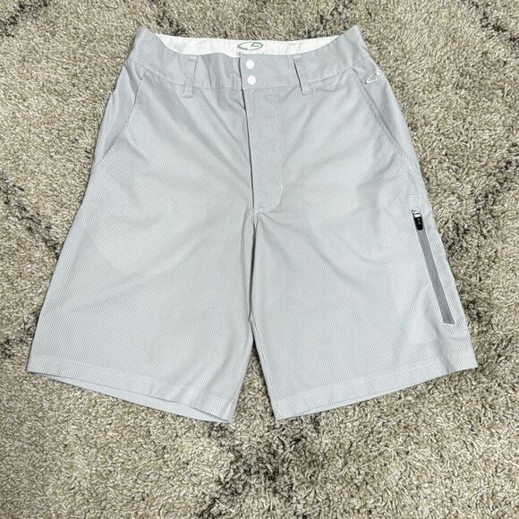 Champion Men’s Gray Pinstripe Shorts Size 30 NEW - Picture 1 of 5